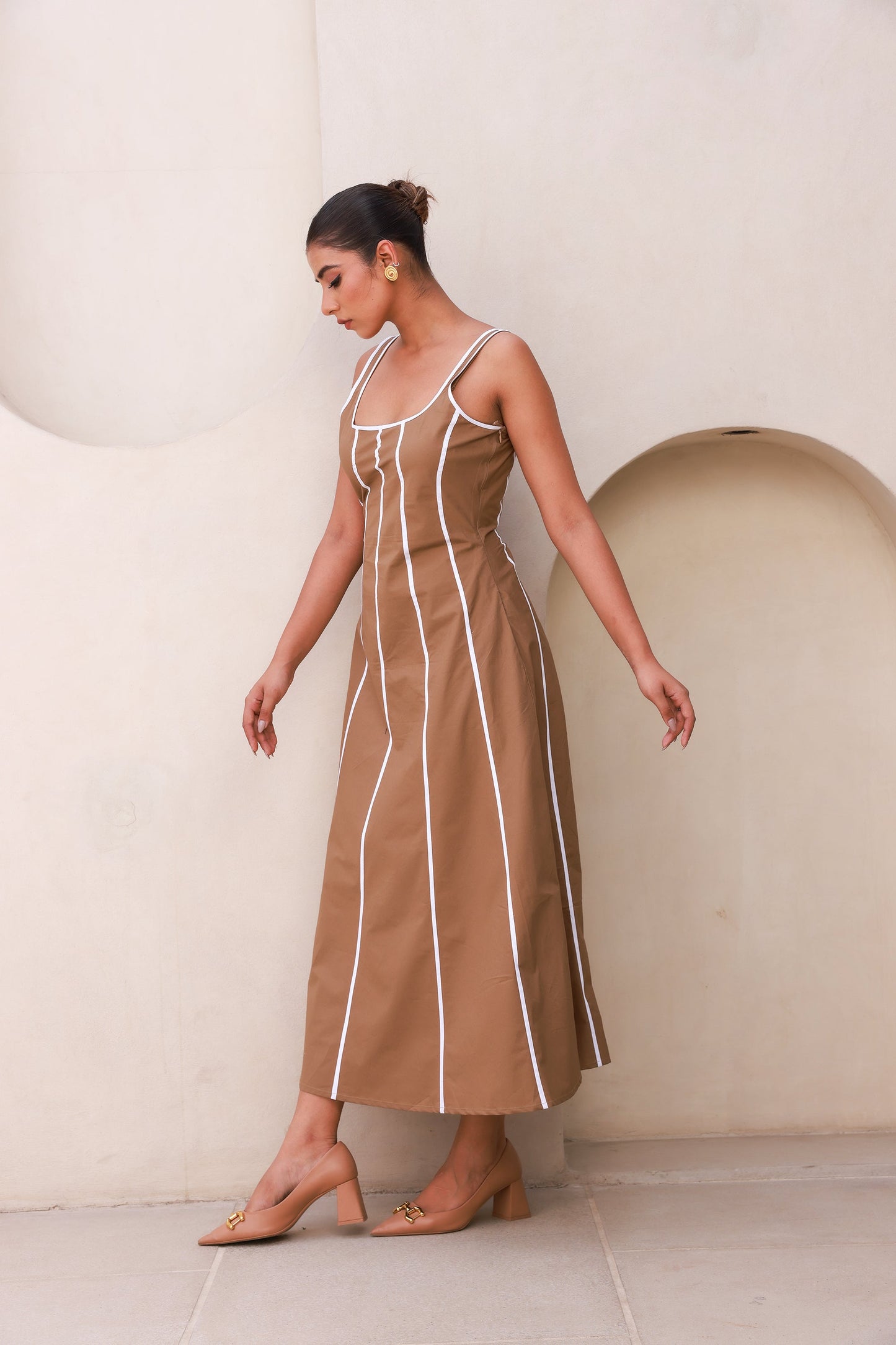 Beige & Nude