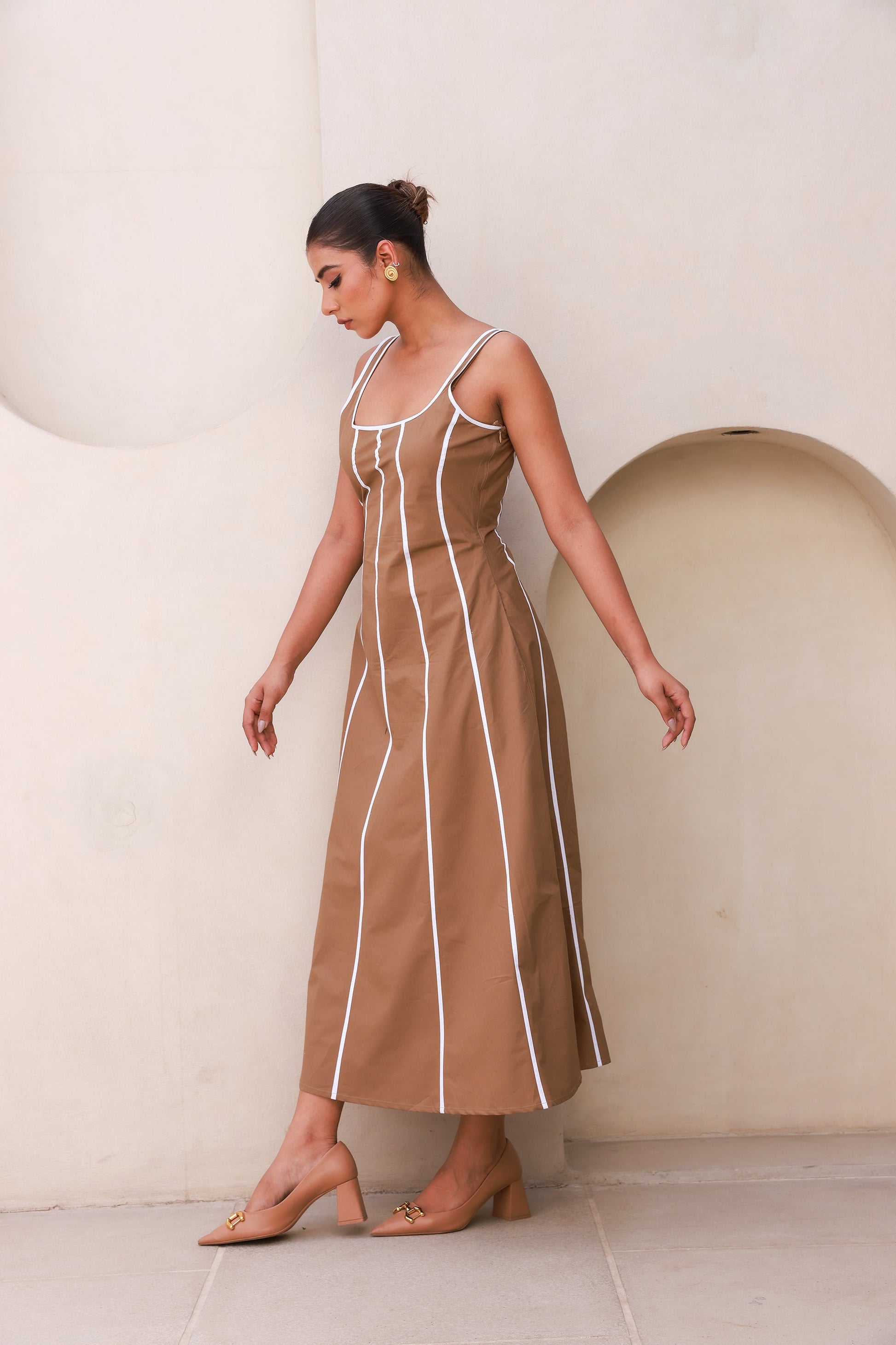 Beige & Nude
