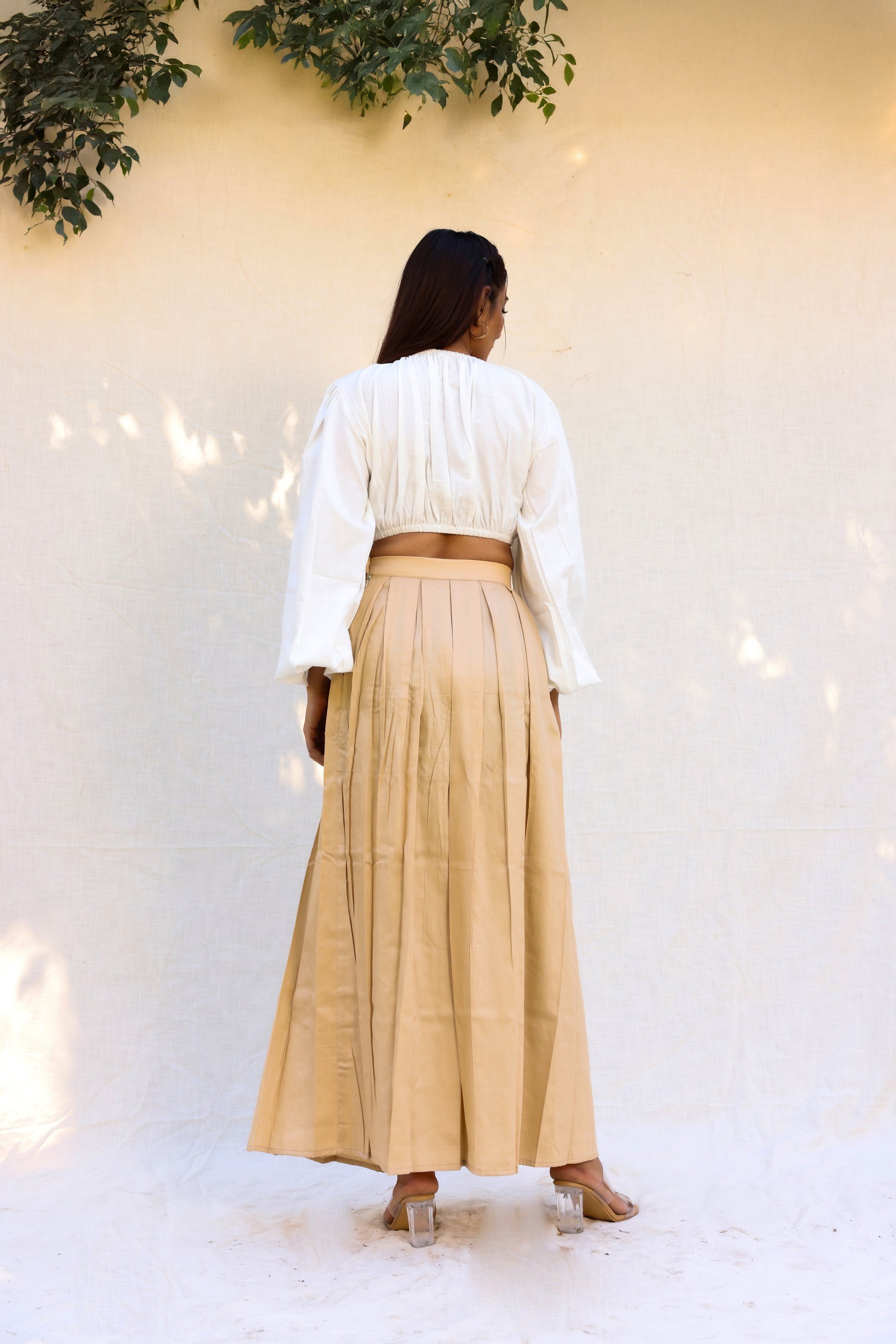 Beige & Nude