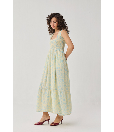 Butter yellow