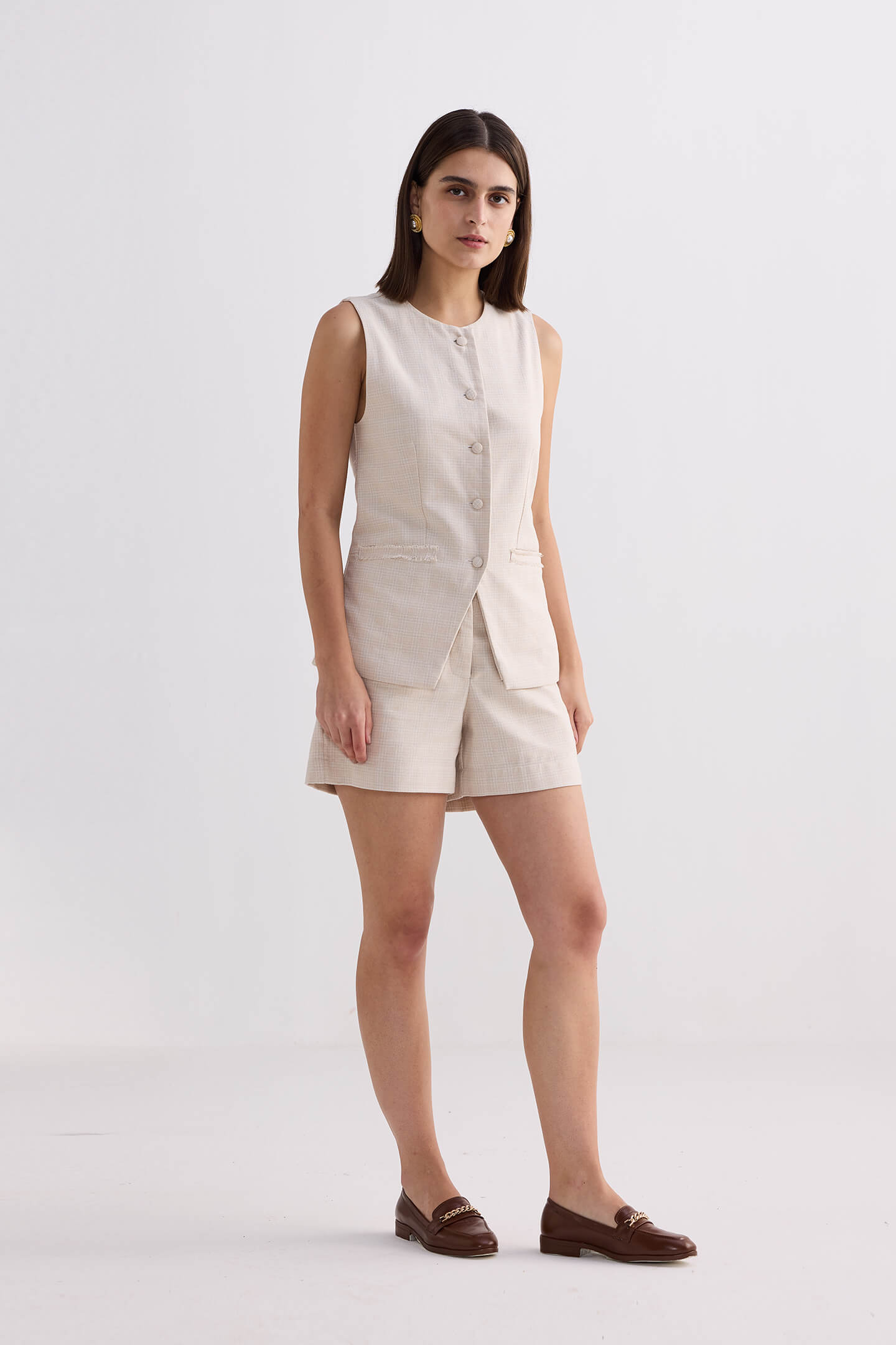 Beige & Nude