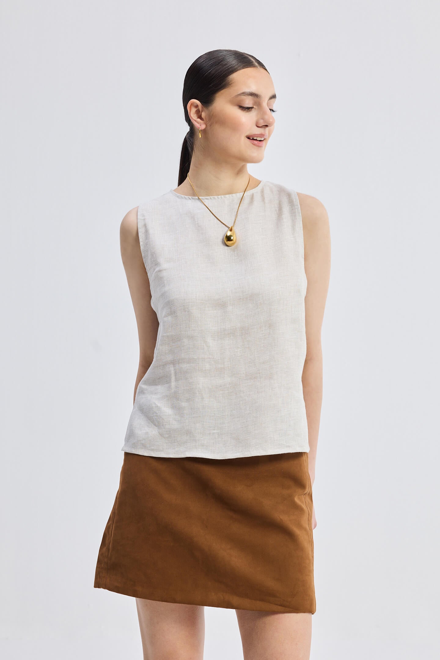 Beige & Nude