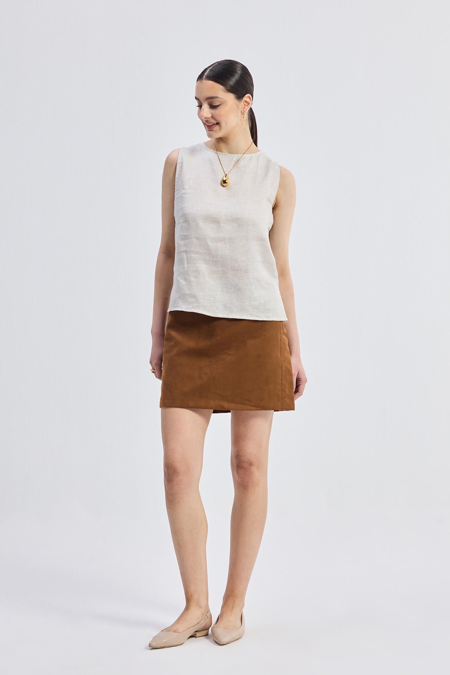 Beige & Nude
