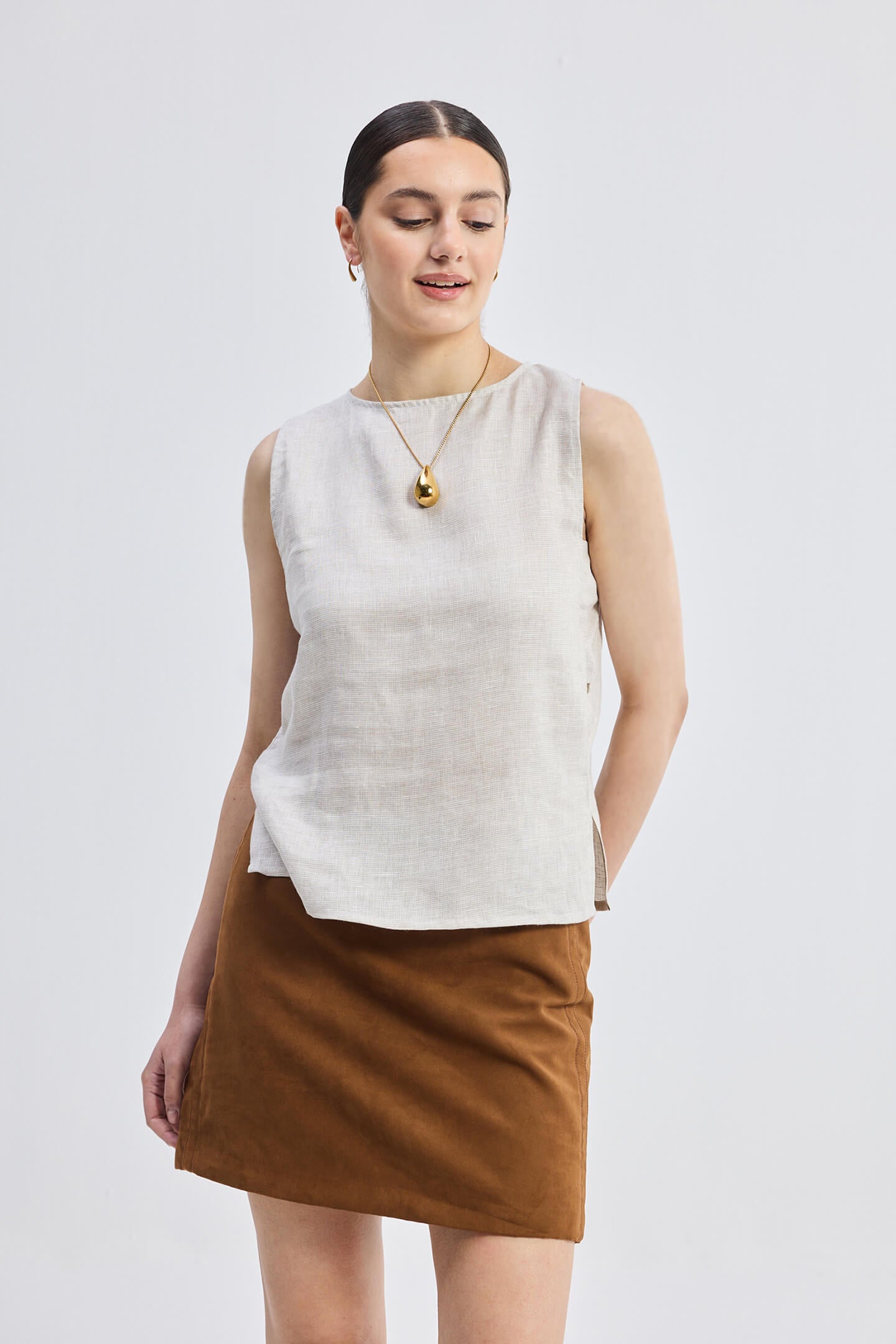 Beige & Nude