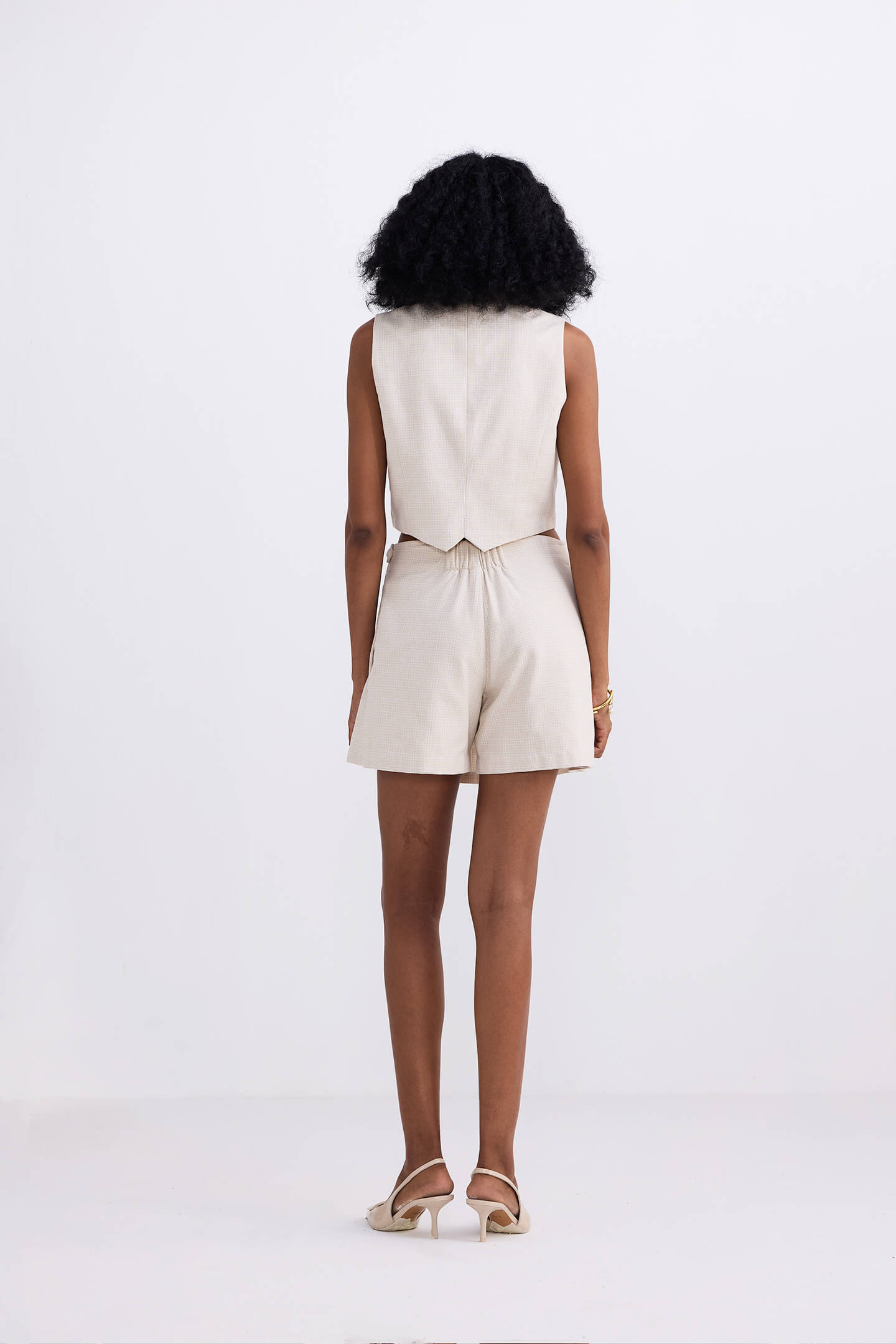 Beige & Nude