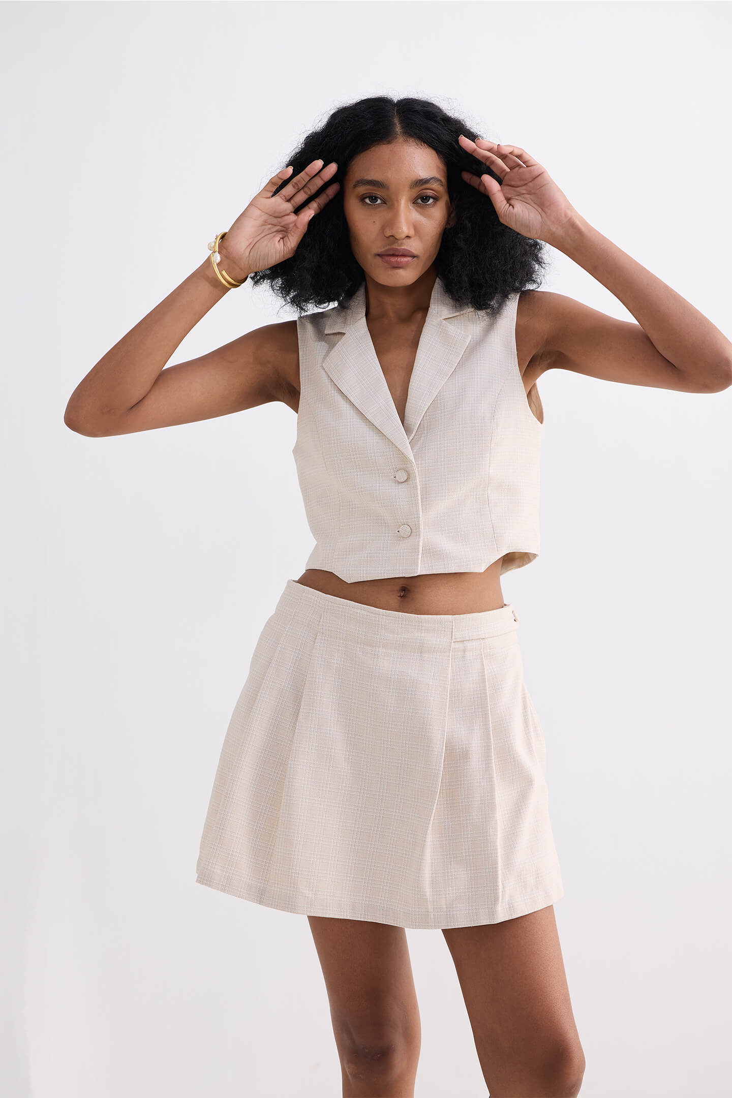 Beige & Nude