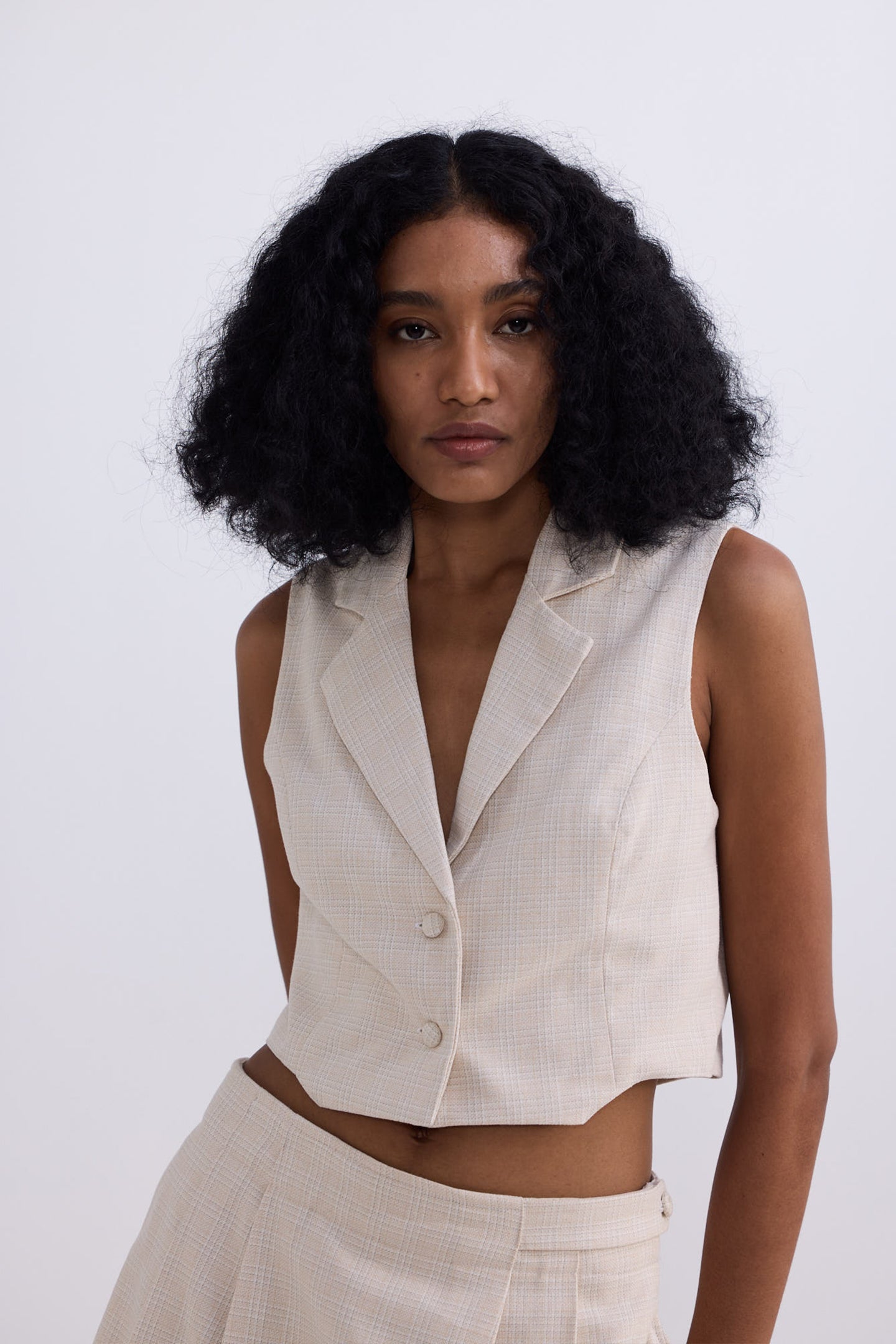 Beige & Nude
