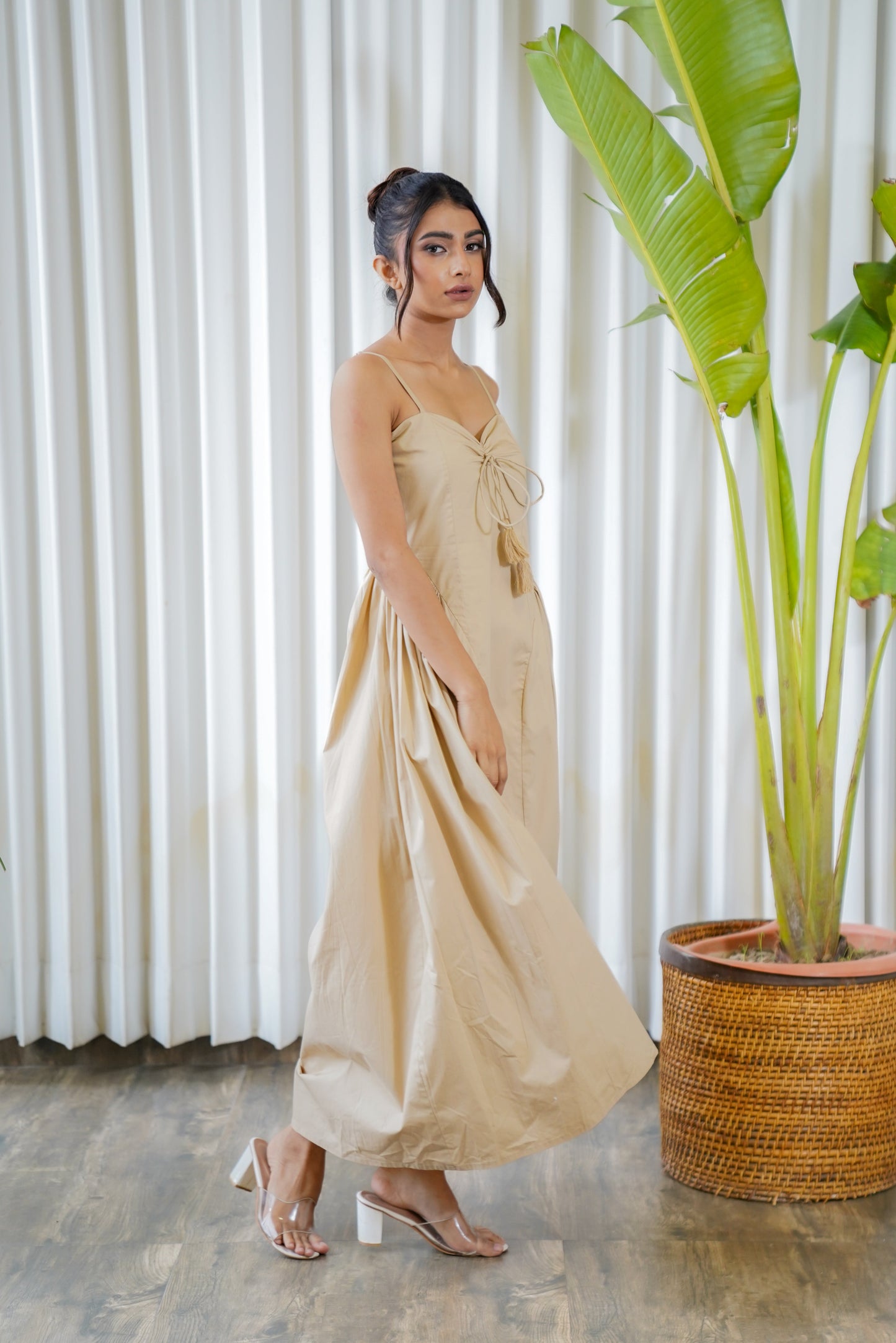 Beige & Nude