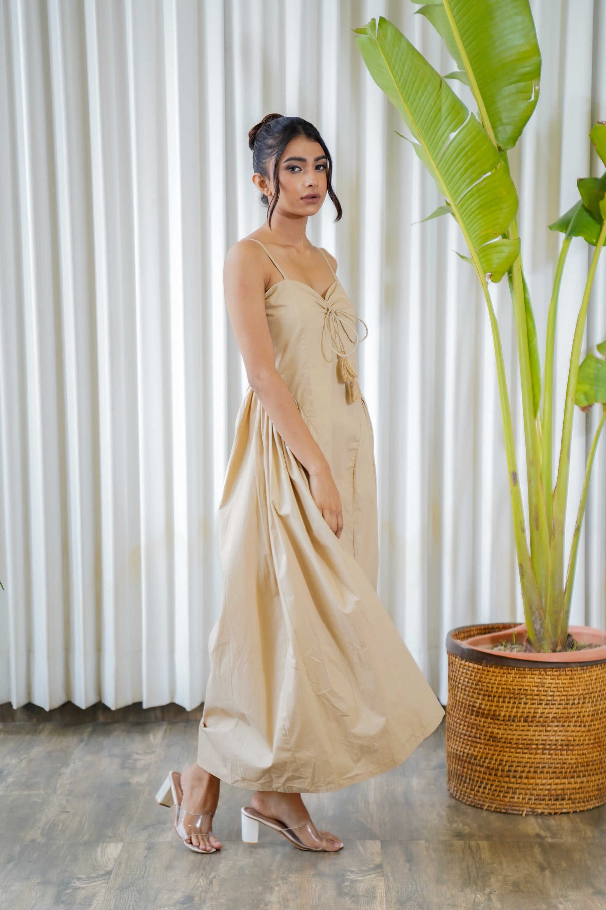 Beige & Nude