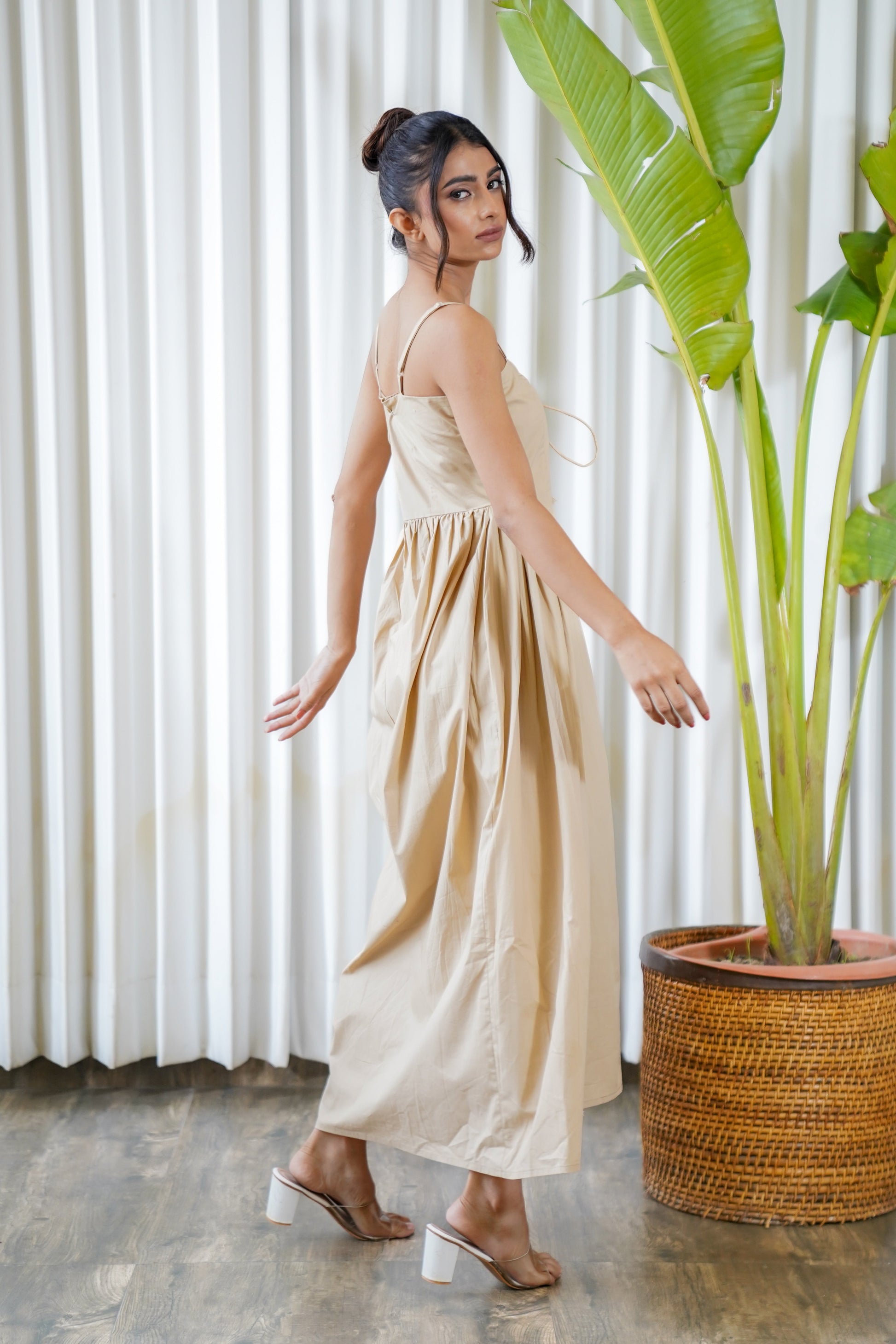 Beige & Nude