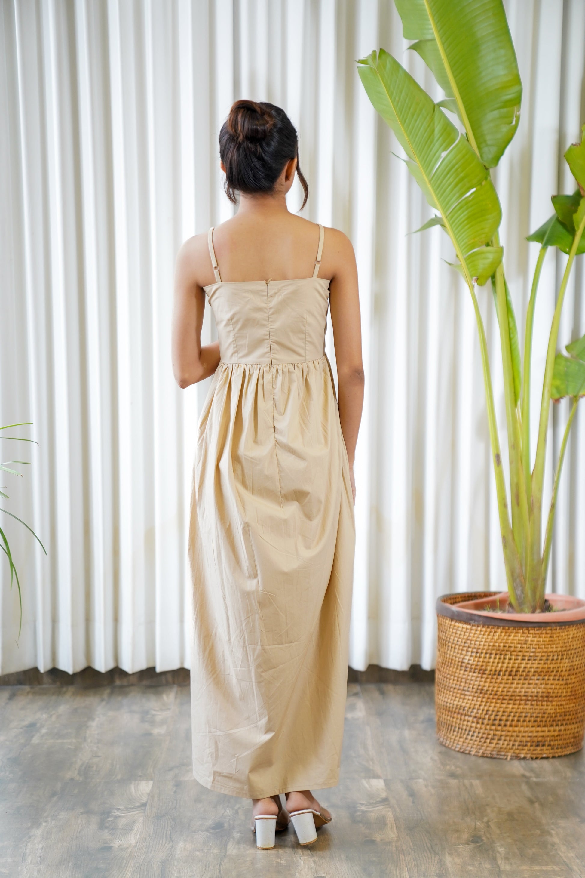 Beige & Nude