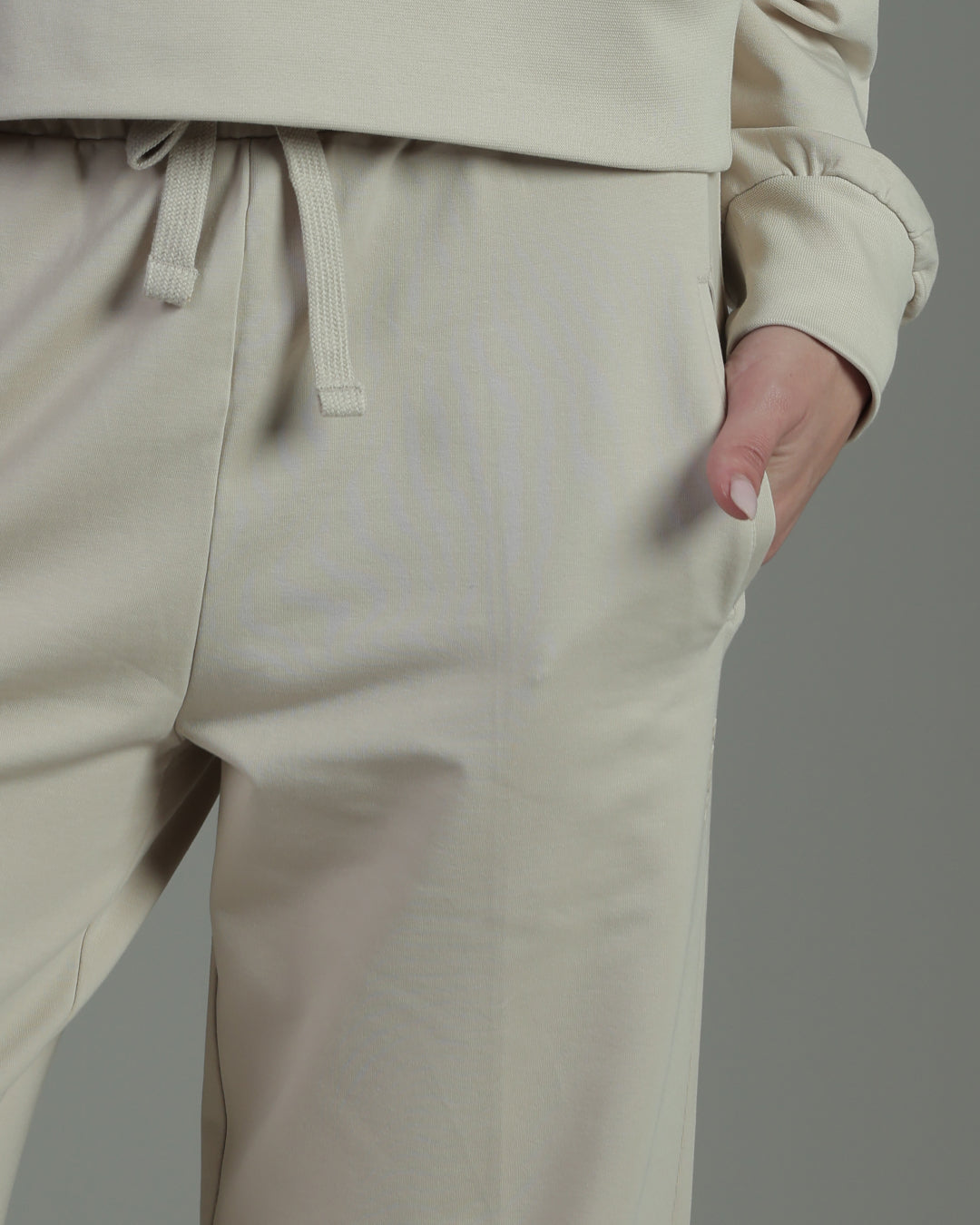 Beige & Nude
