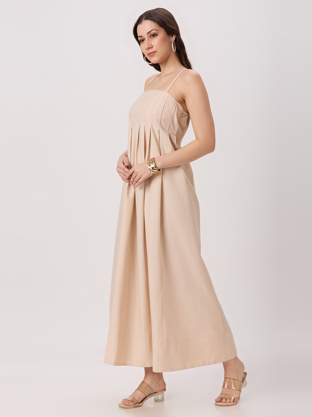 Beige & Nude