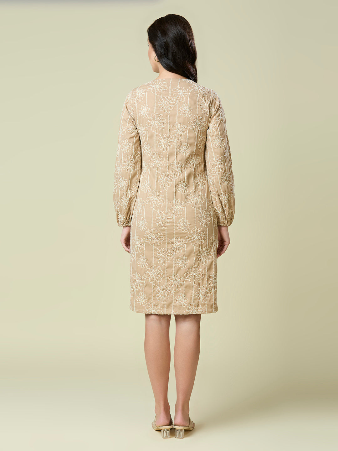 Beige & Nude