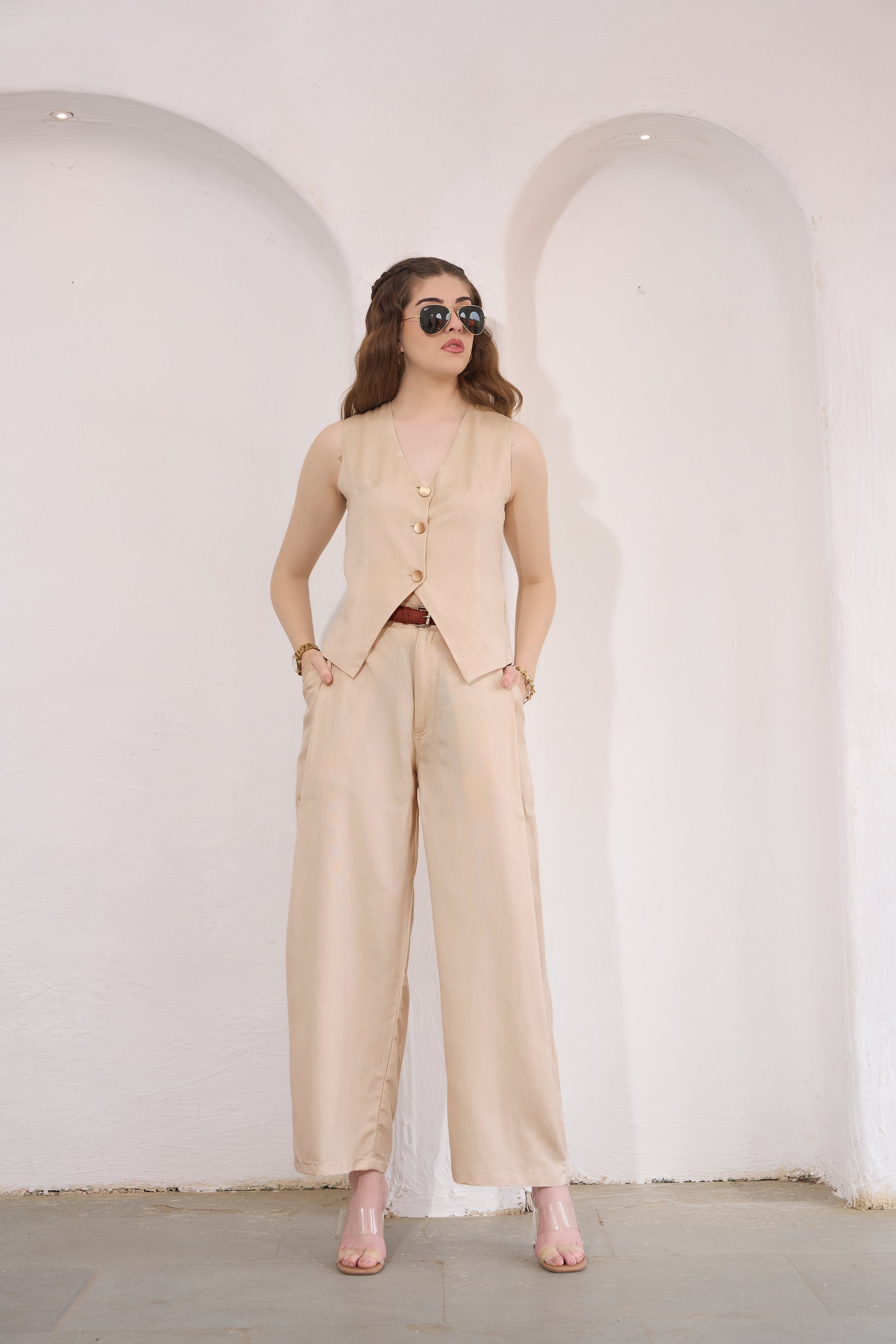 Beige & Nude