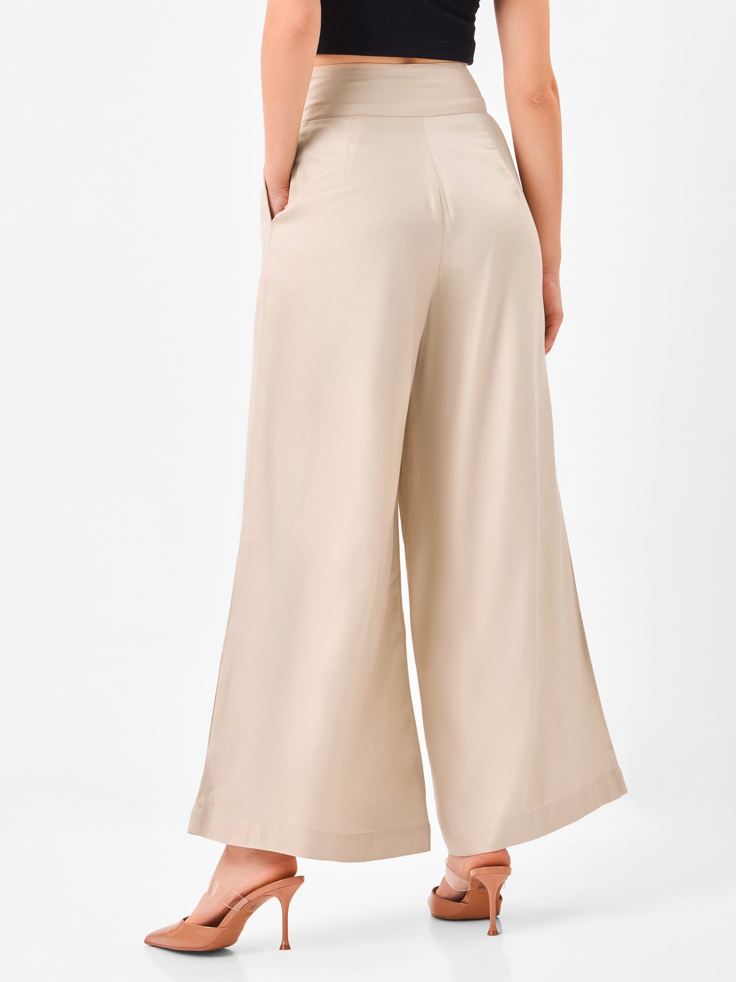 Beige & Nude