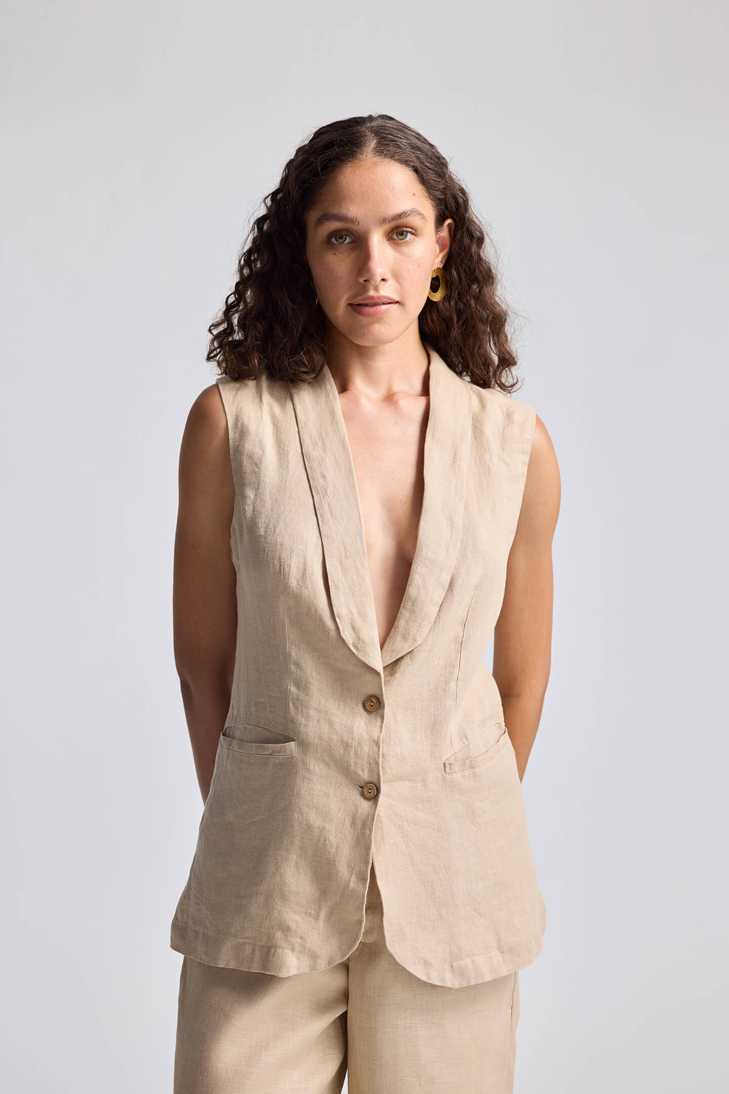 Beige & Nude