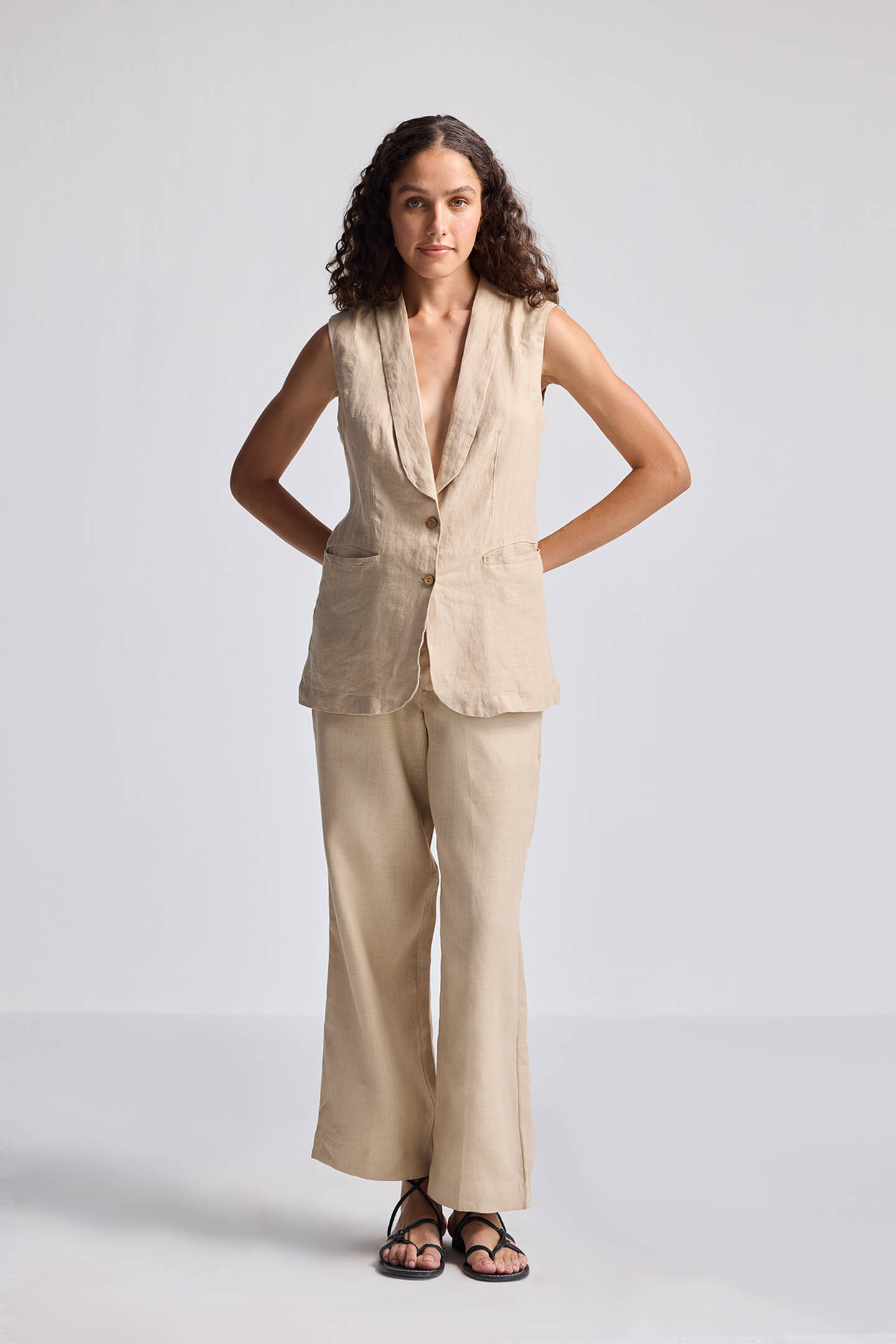 Beige & Nude