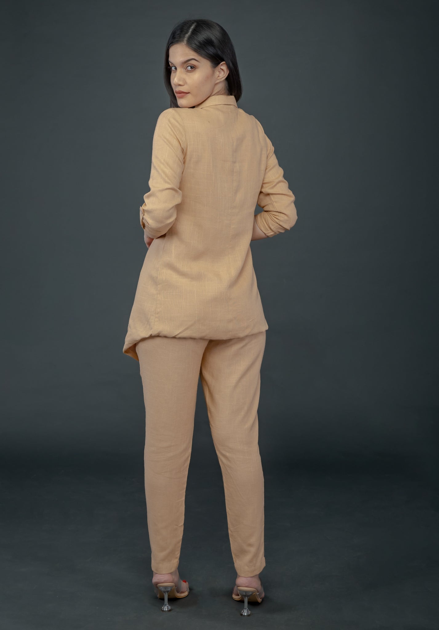 Beige & Nude
