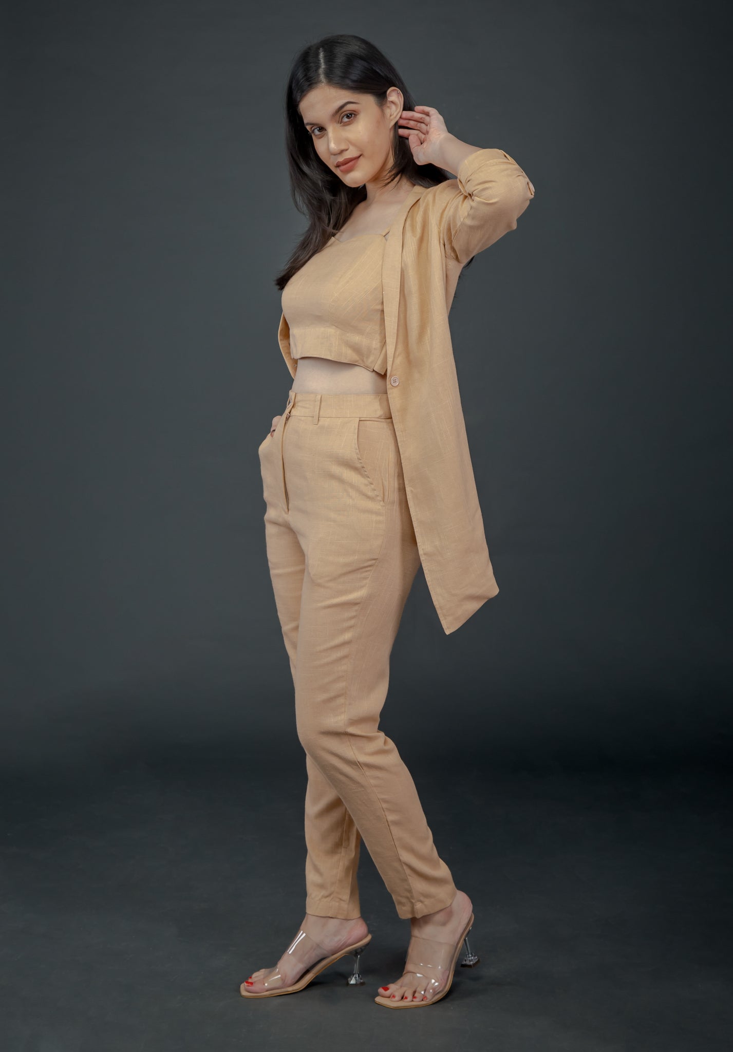 Beige & Nude